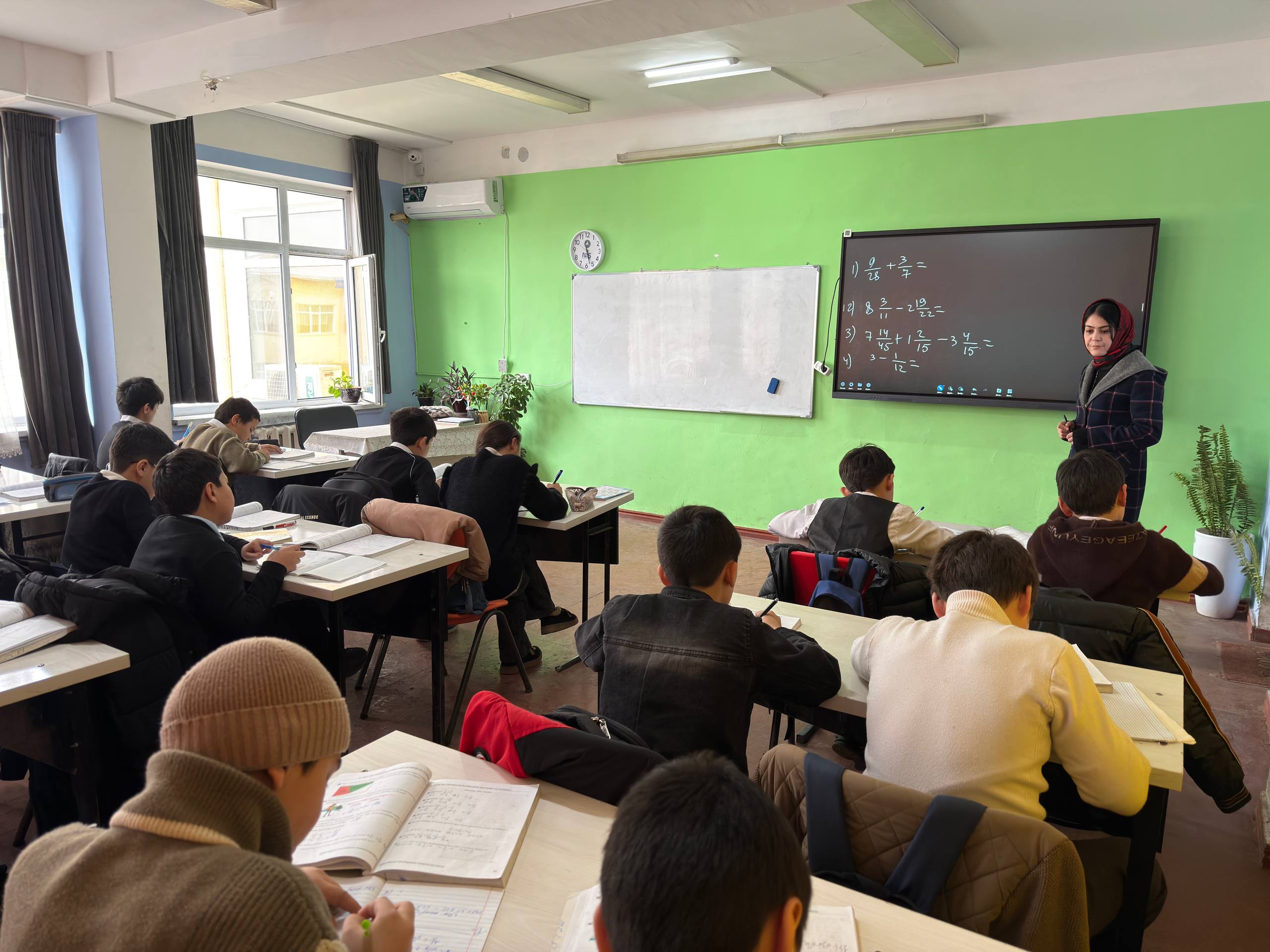 Bizning maktabda o‘quvchilarning sifatli ta’lim olishlariga yana bir bor e’tibor qaratildi.